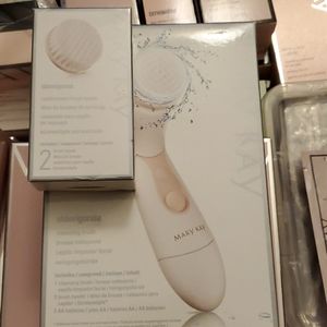 Skinvigorate brush